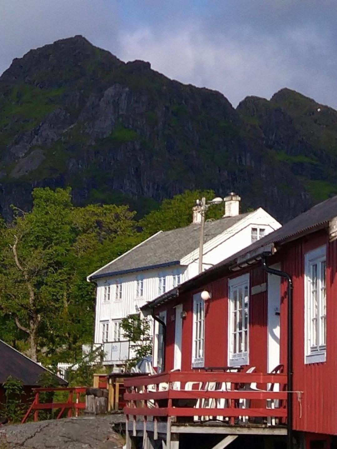 Lofoten Resort Sørvågen エクステリア 写真